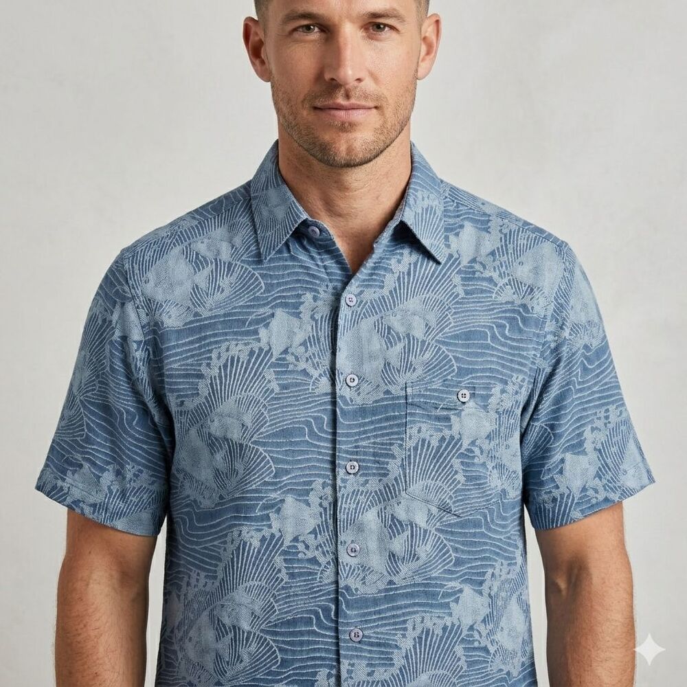 Tori Richard Shirt Mens Medium Blue Hawaiian 100% Silk Fish Waves Tropical Beach